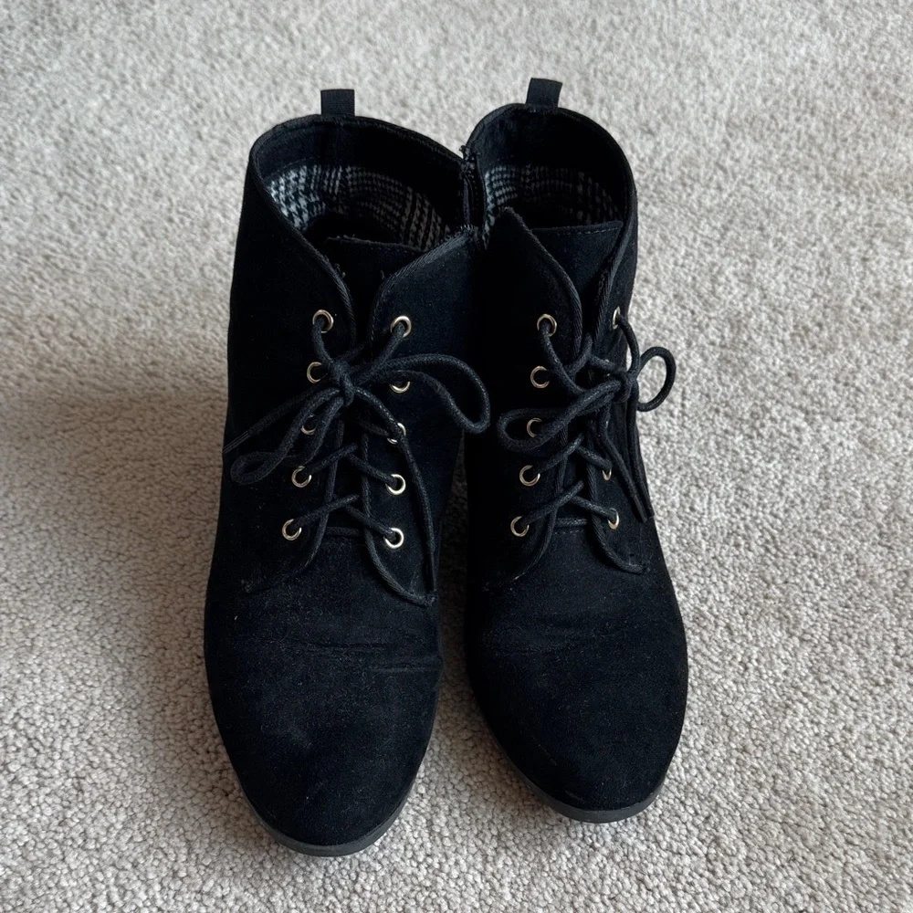 Black Lace-Up Suede Ankle Boots